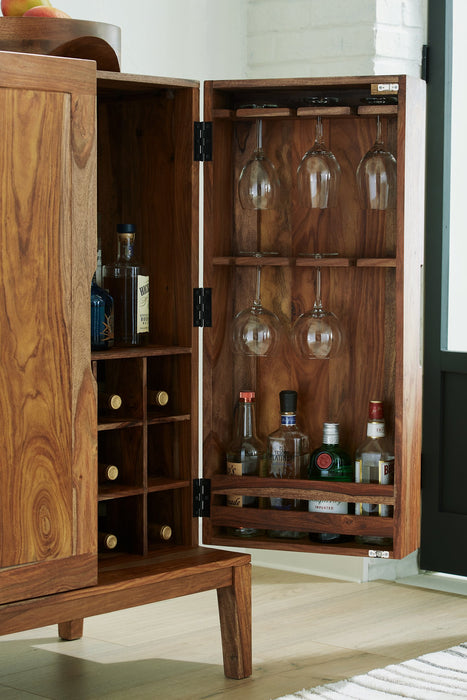 Dressonni Bar Cabinet - Home And Beyond