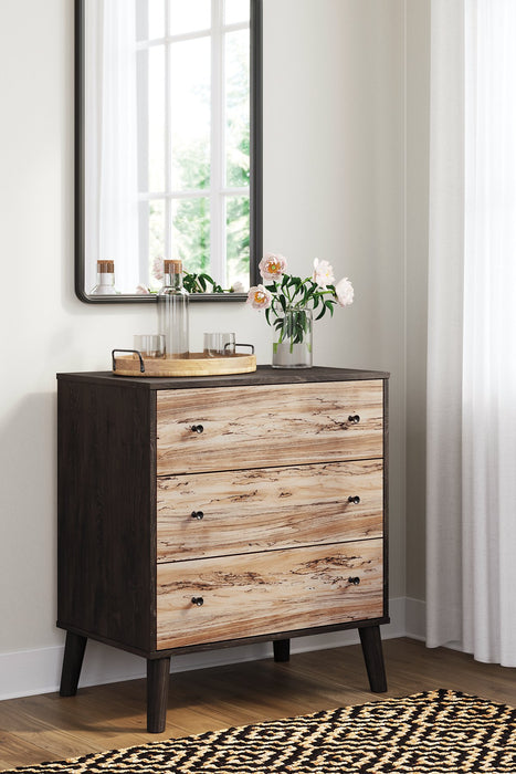 Lannover Chest of Drawers - Home And Beyond