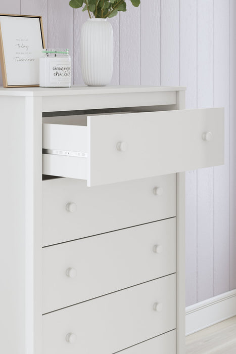 Hallityn Chest of Drawers - Home And Beyond