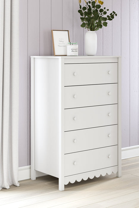 Hallityn Chest of Drawers - Home And Beyond