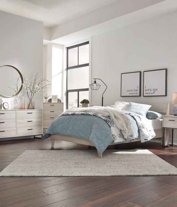 Socalle Panel Bed - Home And Beyond