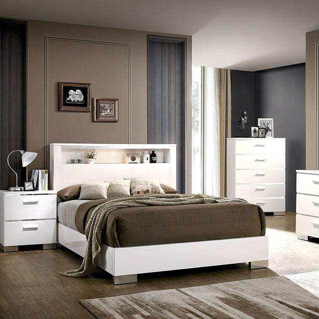 Malte White E.King Bed