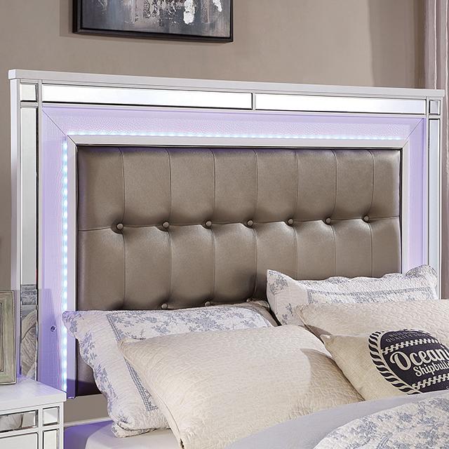 BRACHIUM Bed, White