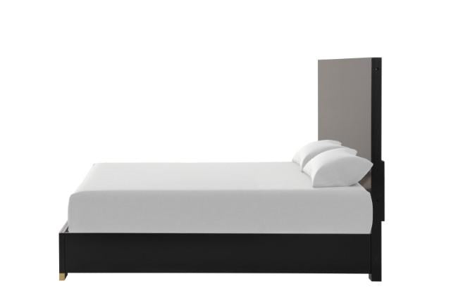 Goldsberg E.King & Queen Bed Grey & Pink - Home And Beyond