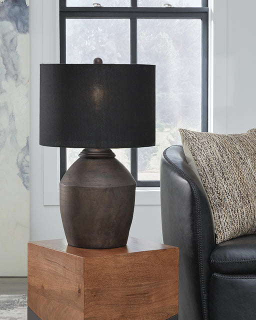 Naareman Lamp Set - Home And Beyond