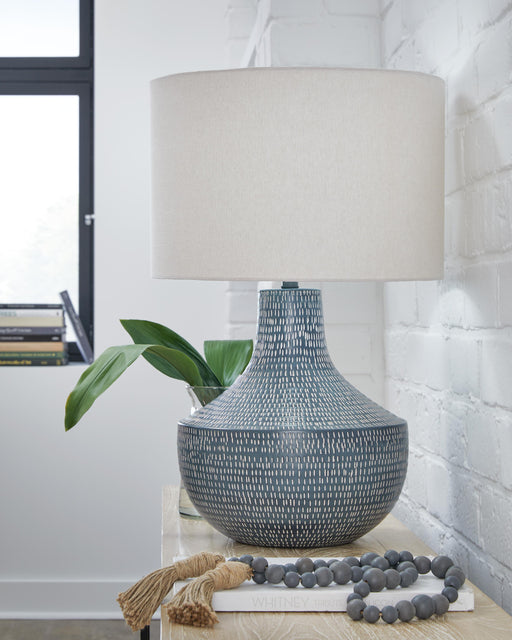 Schylarmont Lamp Set - Home And Beyond