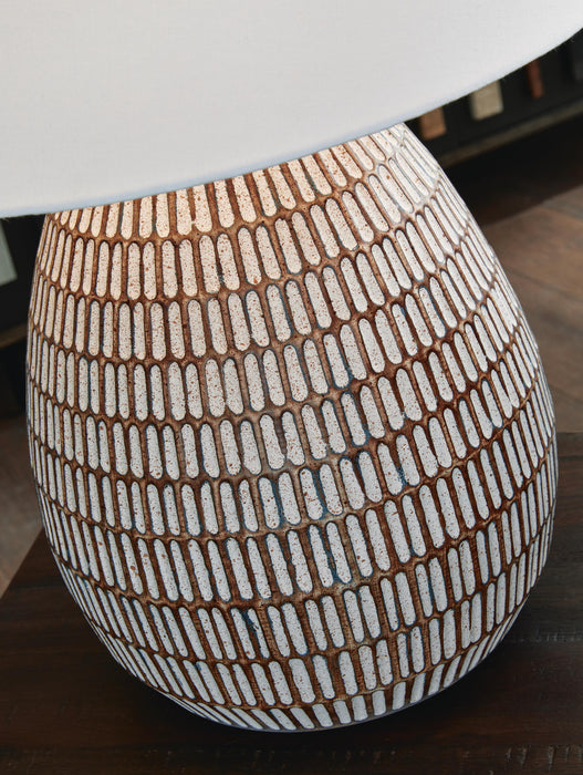 Darrich Table Lamp - Home And Beyond