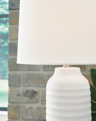 Vauville Table Lamp (Set of 2) - Home And Beyond