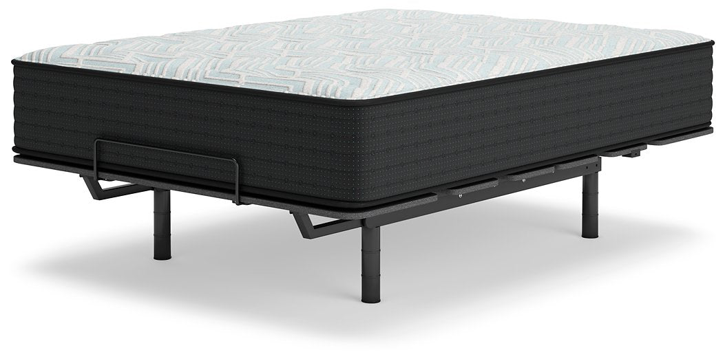 Palisades Plush Mattress - Home And Beyond