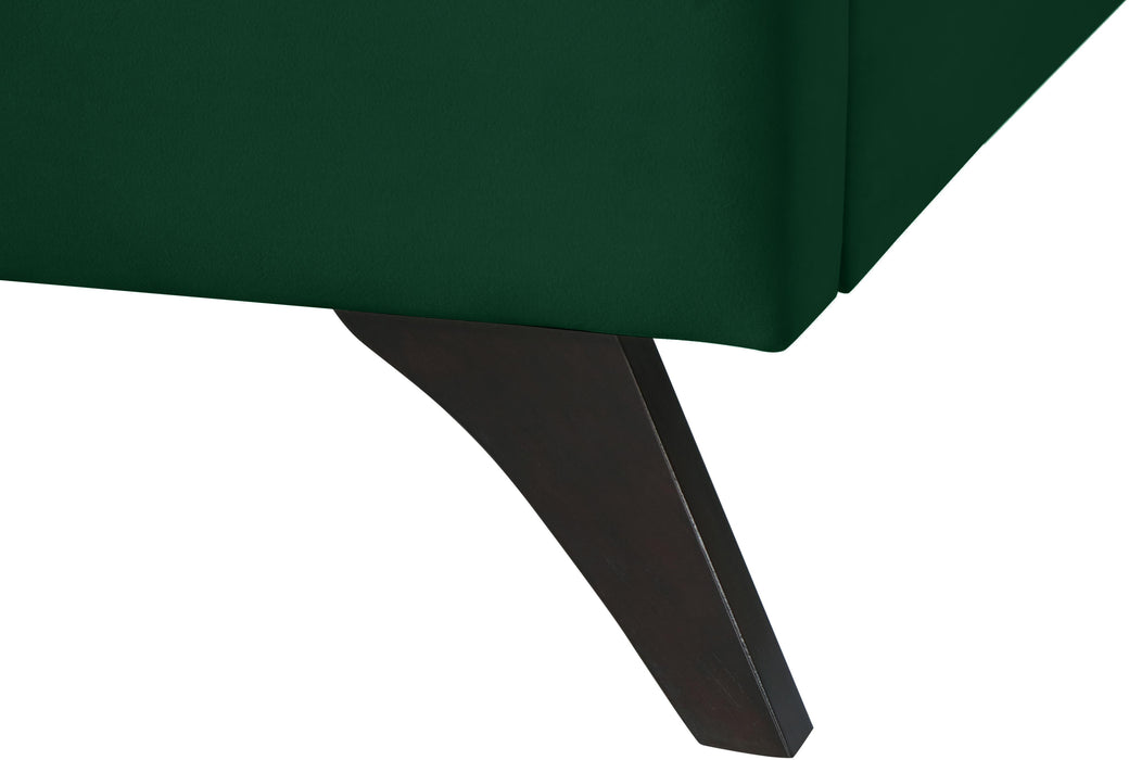 Elly Green Velvet Queen Bed - Home And Beyond