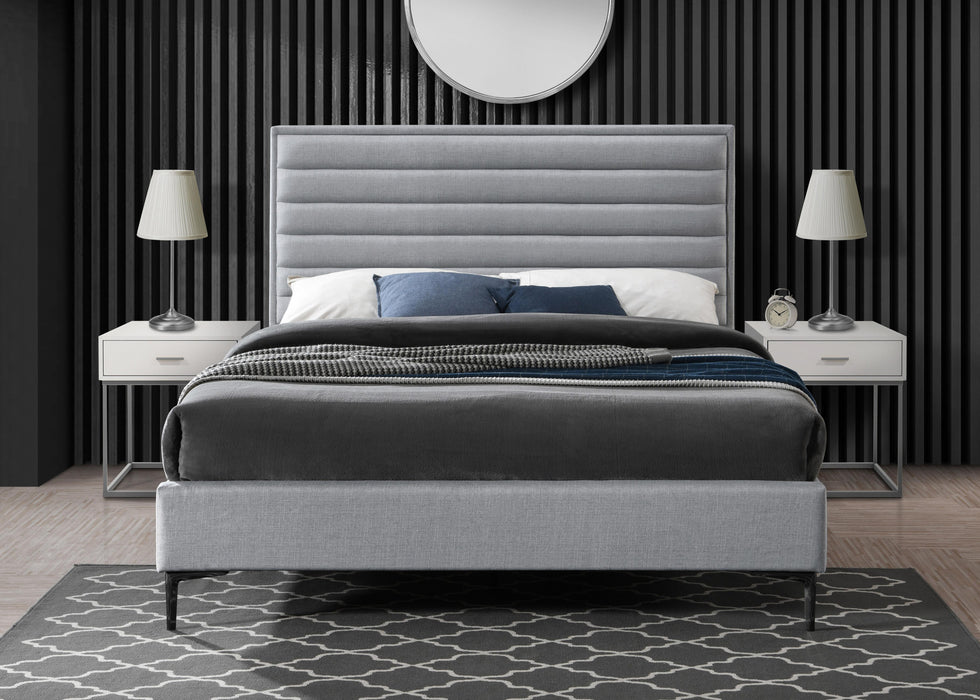 Hunter Grey Linen Full Bed - Home And Beyond