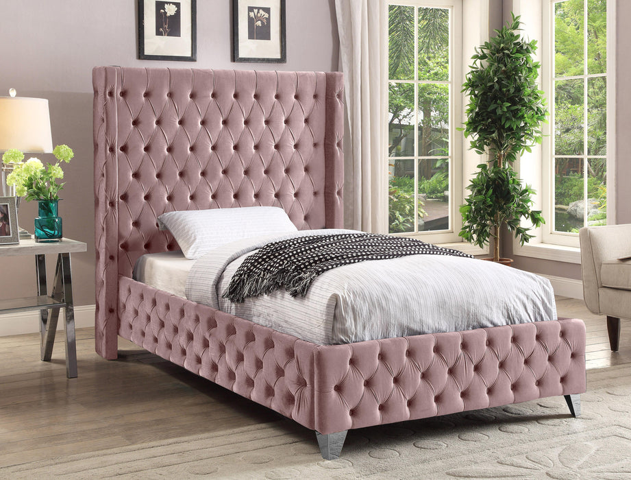 Savan Pink Velvet Twin Bed