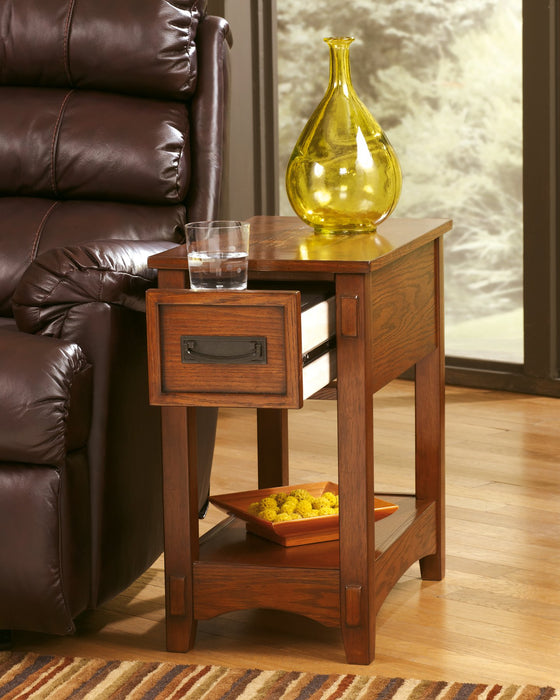 Breegin Chairside End Table - Home And Beyond