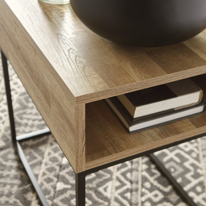 Gerdanet End Table - Home And Beyond