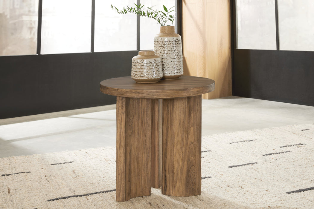 Austanny End Table - Home And Beyond