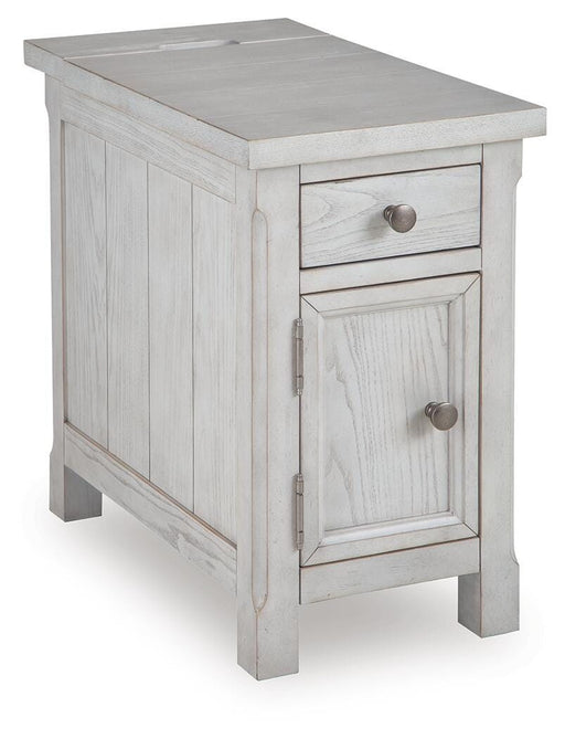 Robbinsdale Chairside End Table - Home And Beyond