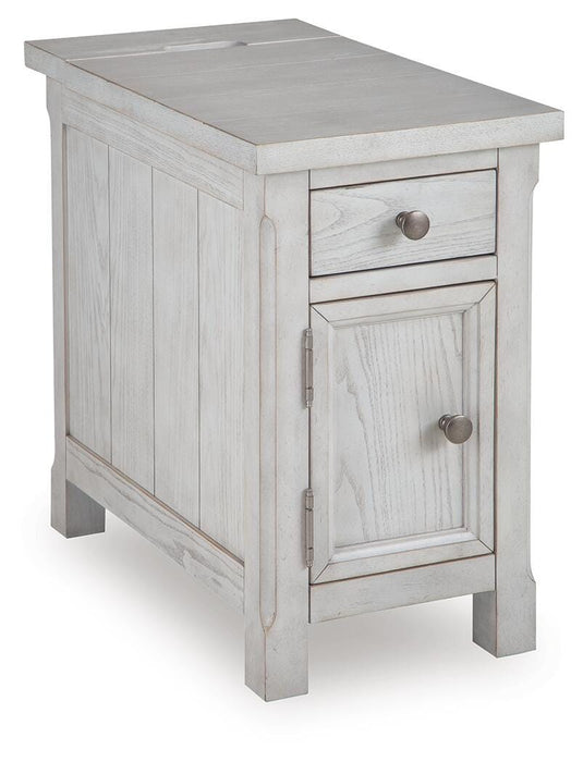 Robbinsdale Chairside End Table - Home And Beyond