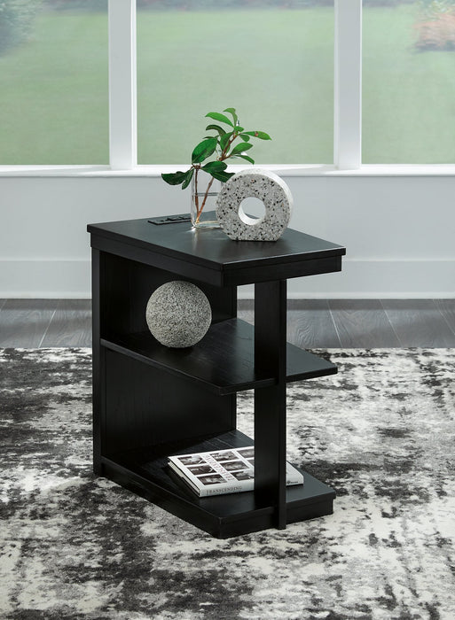 Winbardi Chairside End Table - Home And Beyond