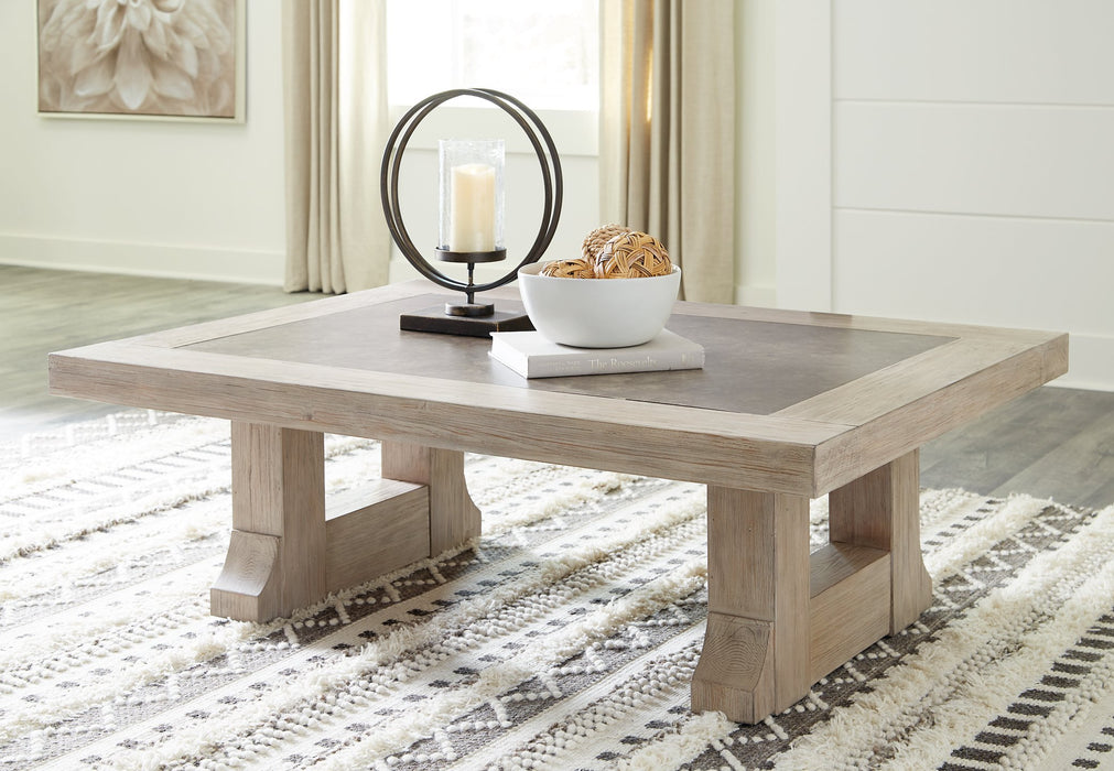 Hennington Coffee Table - Home And Beyond