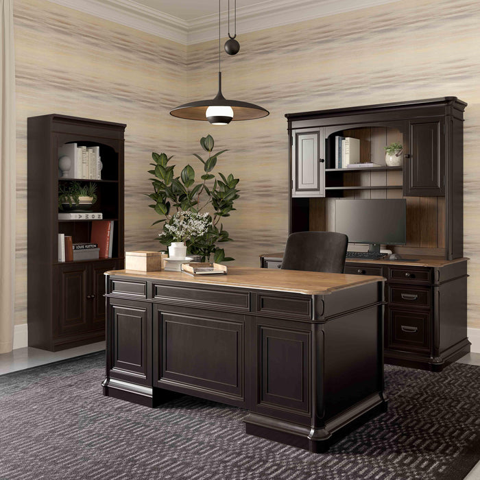 Roanoke Black Executive Desk - Home And Beyond