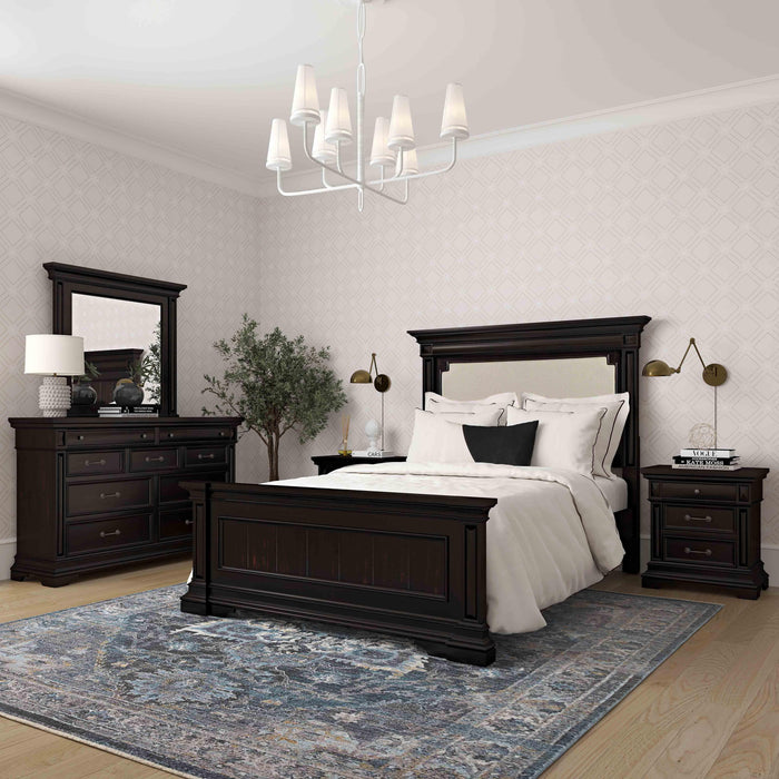 Stamford Queen Upholstered Bed - Home And Beyond