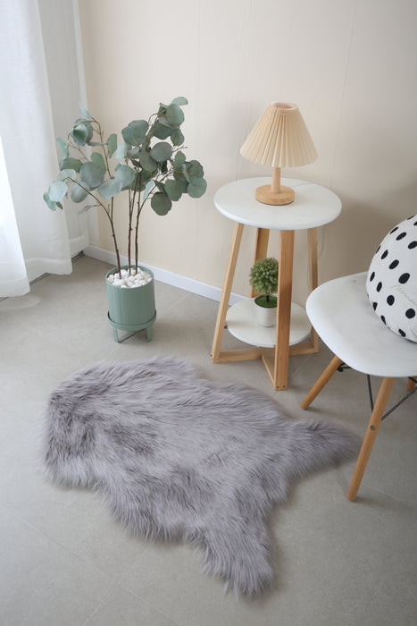 Sheepskin  Grey - Faux Fur Shaggy image