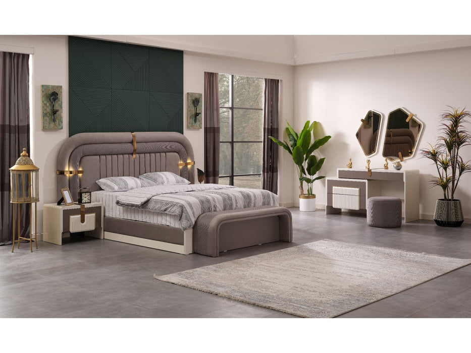Zurich Bed With Headboard
