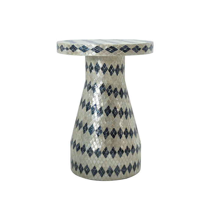 Halio Shell Side Table