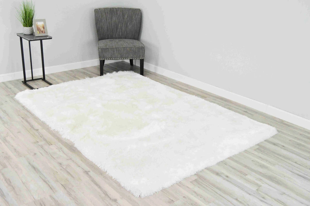 UZ0313 White - Meilin Shaggy