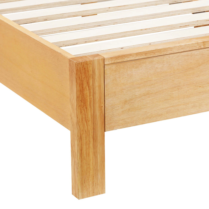 Grappa Natural Wood & Raffia Bed