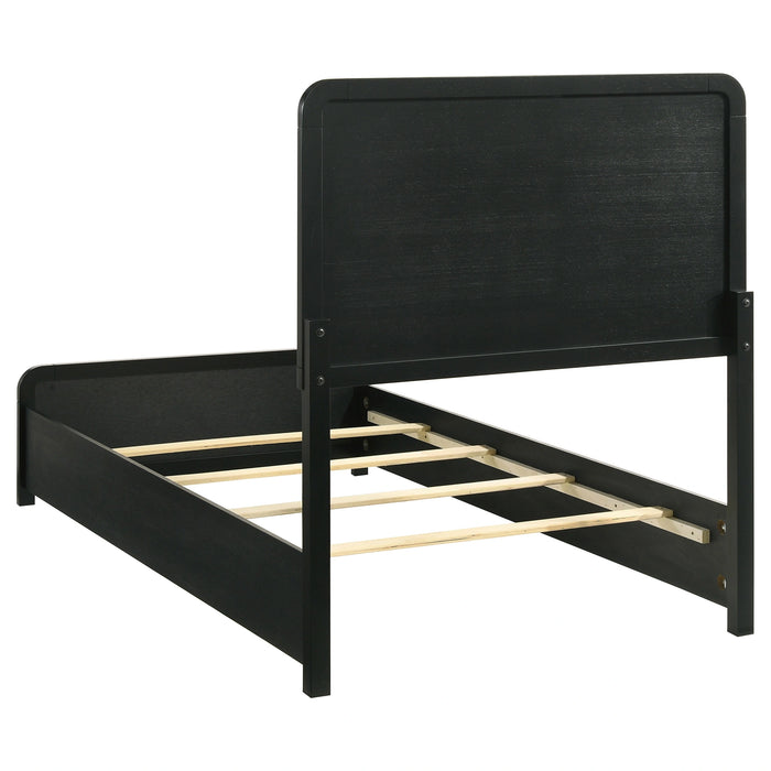 Cavelle Bedroom Set