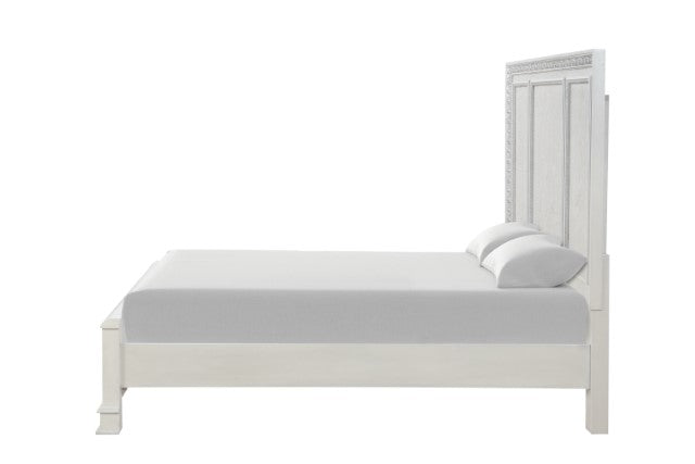 Stella Mia 4 Pc 5 Pc Queen Bedroom Set White & White - Home And Beyond