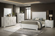 Holsted E.King & Queen Bed - Home And Beyond