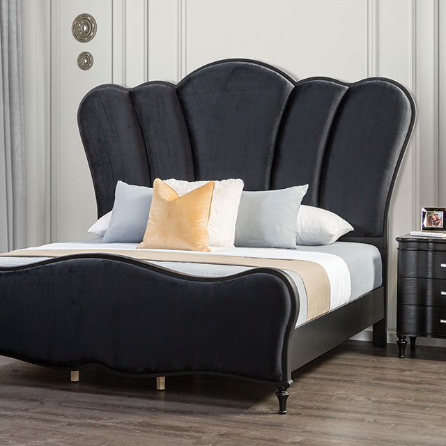 Melodi Parc E.King & Queen Bed Black & Silver - Home And Beyond