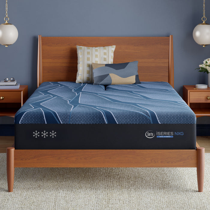iSeries NXG 4500 13.5" Hybrid Plush Mattress image